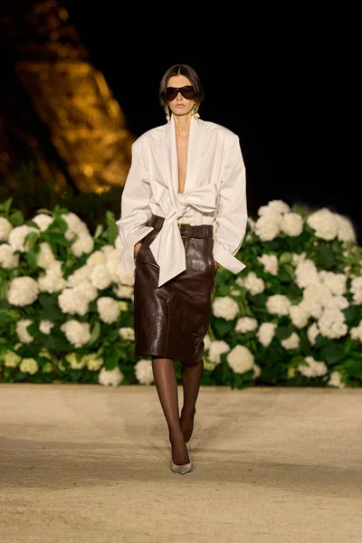 Look 5
